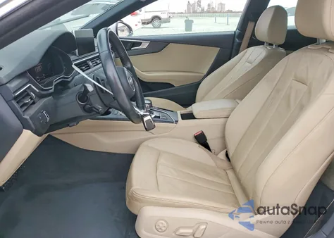 2018 Audi A5 Premium z USA, uszkodzony, nr VIN WAUNNAF54JA007817